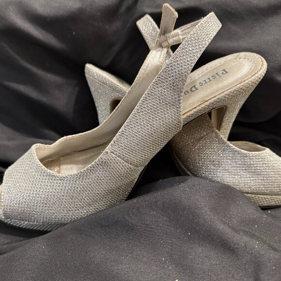 Pierre Dumas Womens Silver/Glitter Ankle Strap Dress High Heels- 8 1/2 preowned - Picture 3 of 3